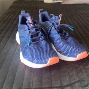 Reebok Tennis Shoes Size 10